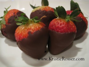 chocoalte covered strawberries